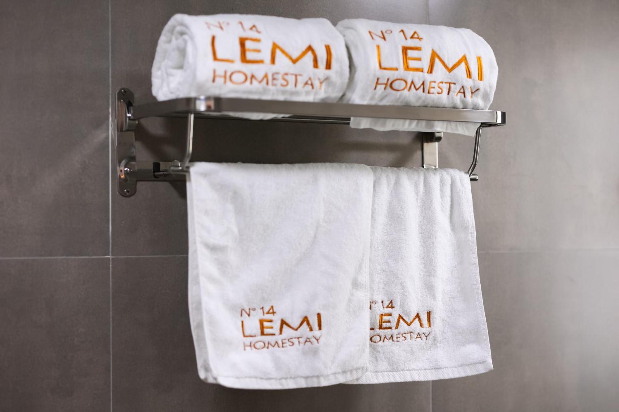 Lemi - Homestay In Hue Exteriör bild